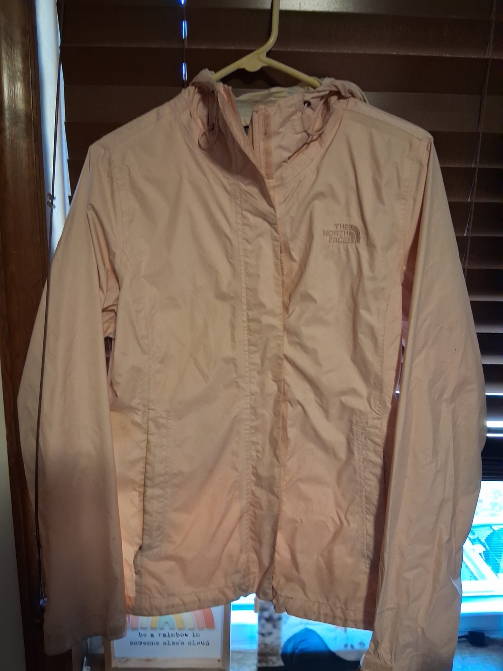 The North Face Women's Light Pink Hooded Rain Jacket Size Medium